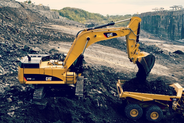 3-Benefits-of-Caterpillar-Excavators