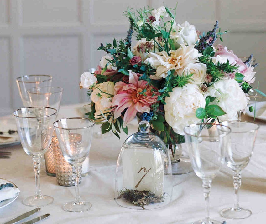 3 Benefits Of Flowers For Making Your Wedding Day Extra Special