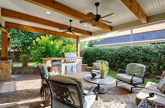 The Benefits Of Outdoor Ceiling Fans, Best Outdoor Ceiling Fan To Keep Mosquitoes Away