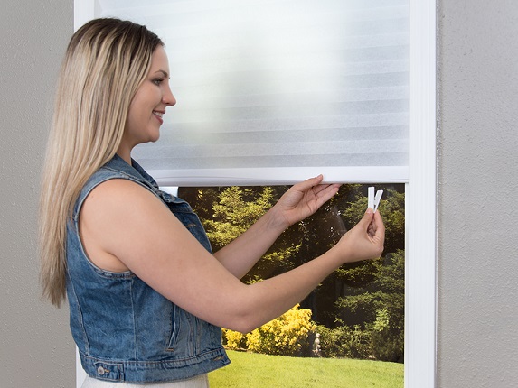 paper blinds are easy to customise them
