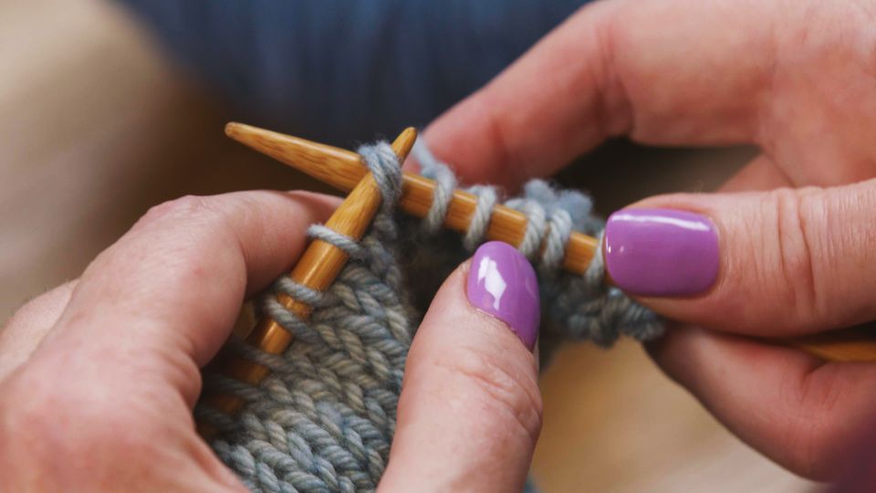 Stress-Relief-with-knitting