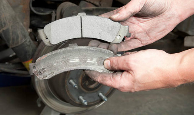brake pads replacement