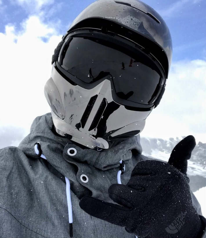 full face snowboarding helmet