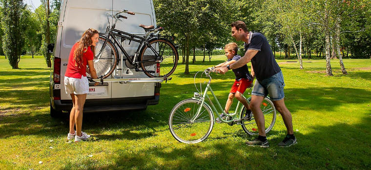 CB-Crafter-caravan bike rack