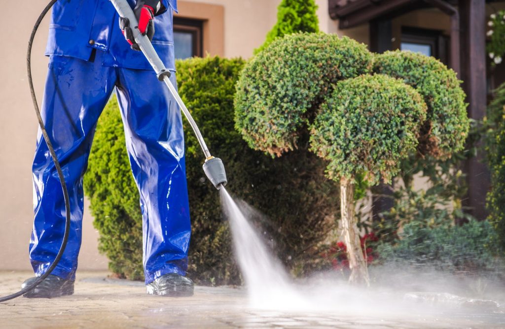 Cleaning with Pressure Washer