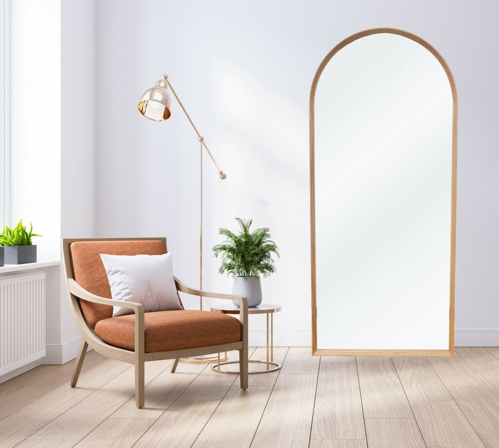 arched mirror