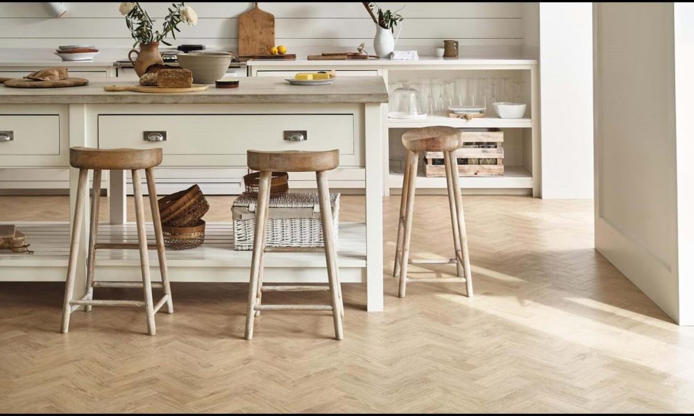 Kitchen Flooring 101: What Makes Vinyl the All-Purpose Flooring Wonder